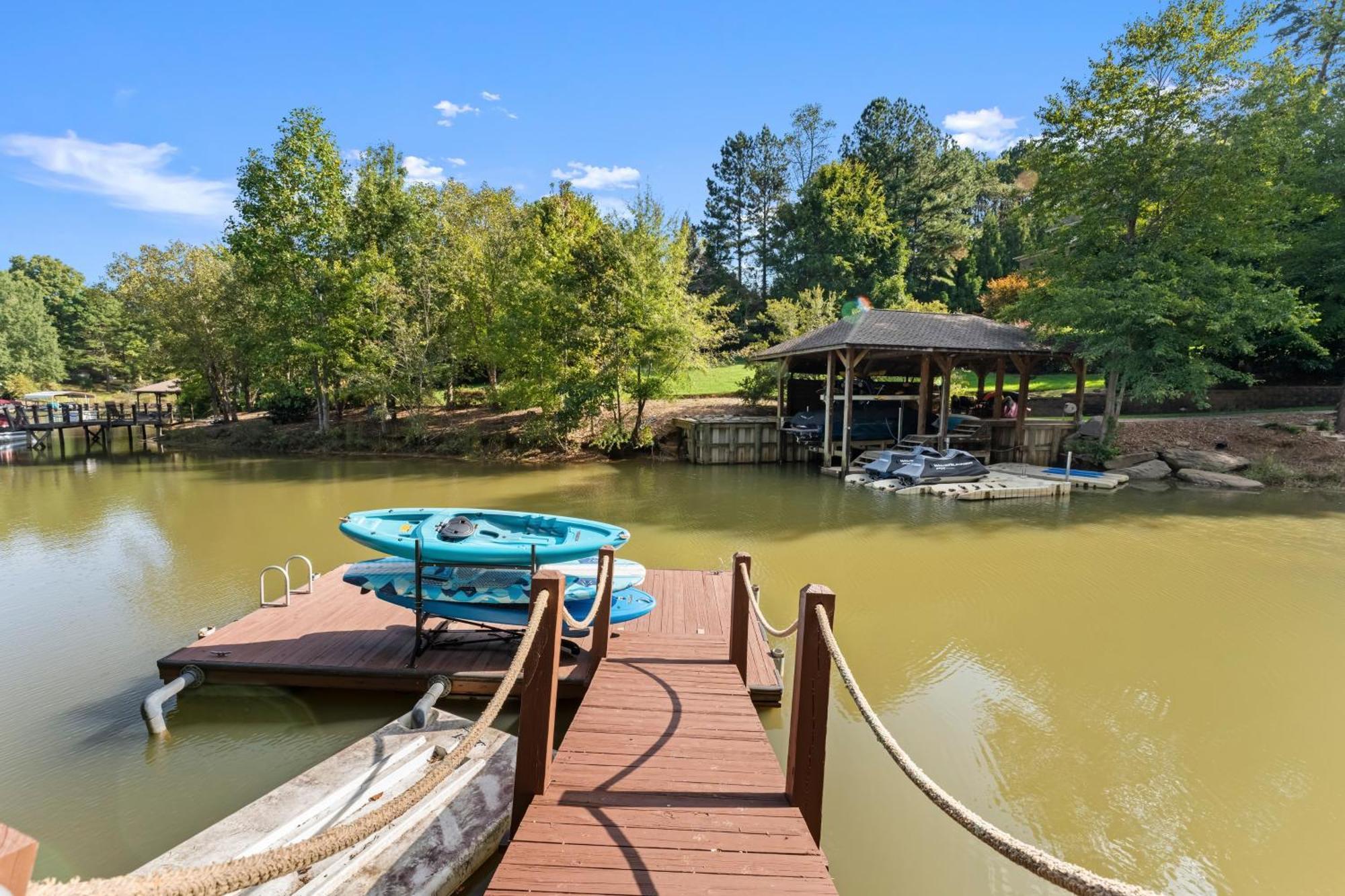 Lakeside Landing By Avantstay Private Dock Mooresville Exterior foto