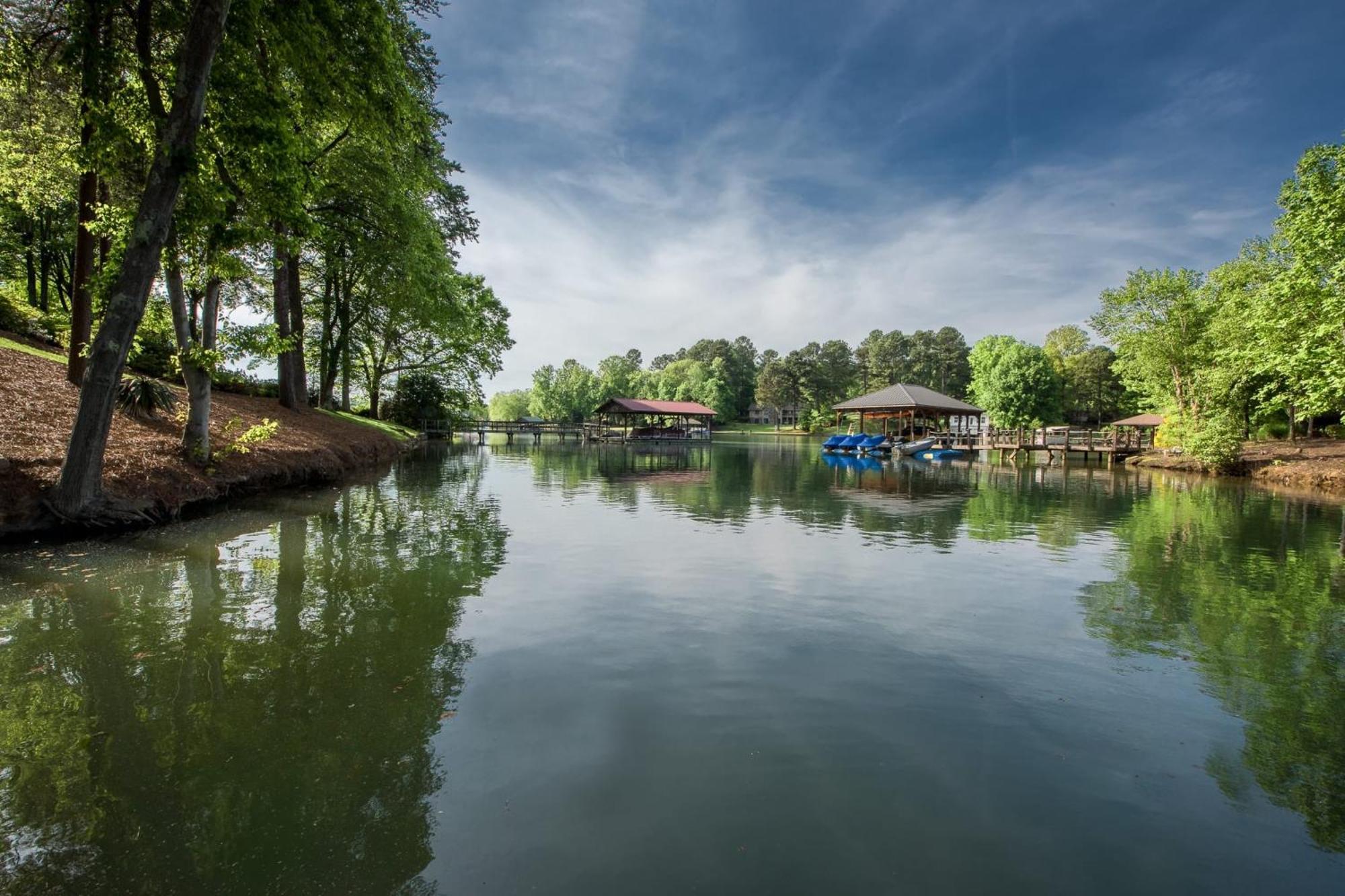 Lakeside Landing By Avantstay Private Dock Mooresville Exterior foto